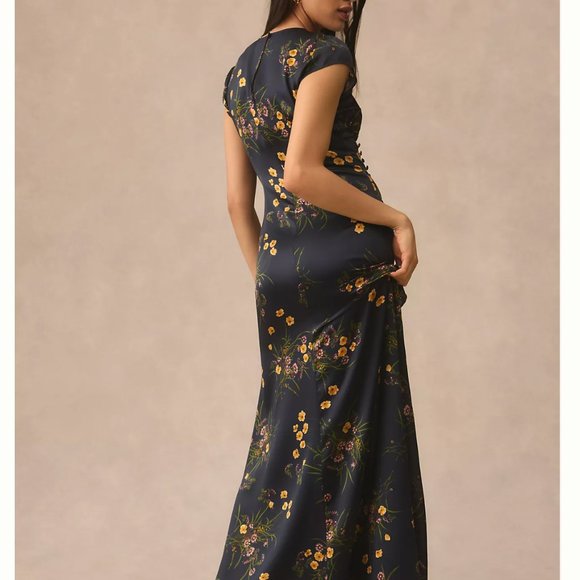 EUC Reformation Birch Silk Dress - Mademoiselle - Picture 10 of 11